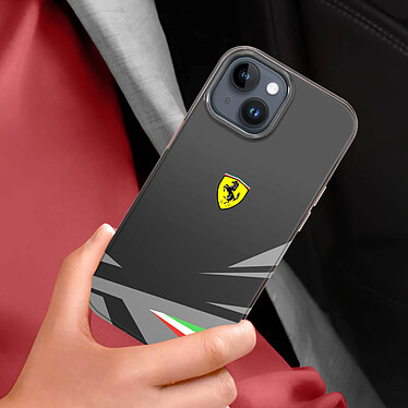 Avis Ferrari Coque pour iPhone 14 Plus Bi-matière Compatible Charge QI Noir