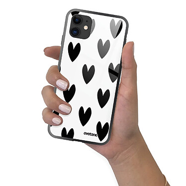 Evetane Coque iPhone 11 Coque Soft Touch Glossy Coeurs Noirs Design pas cher