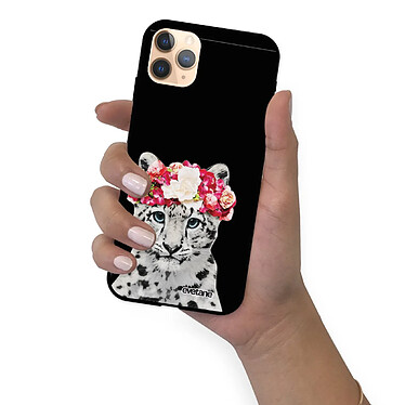 Evetane Coque iPhone 11 Pro Silicone Liquide Douce noir Leopard Couronne pas cher