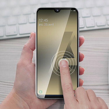 Avis Avizar Film Galaxy A20e Protège écran Verre trempé 9H Bords biseautés Transparent