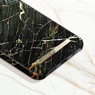 iDeal of Sweden Coque pour iPhone 12 Mini Marbré Luxe Ultra fine Port Laurent Marble Noir / Or pas cher