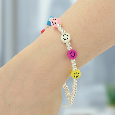 Avizar Bijou de Téléphone Bracelet à Perles et Smiley multicolores Collection Smile pas cher