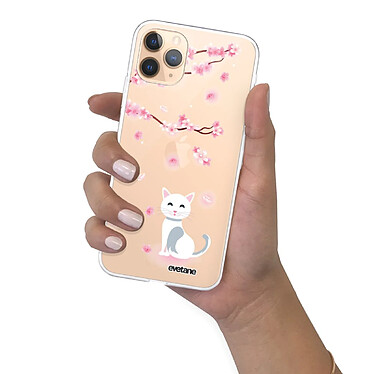 Evetane Coque iPhone 11 Pro silicone transparente Motif Chat et Fleurs ultra resistant pas cher