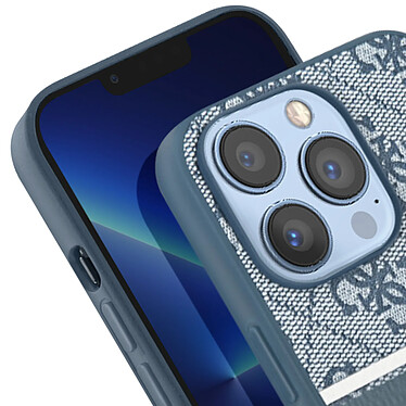 Avis Guess Coque pour iPhone 13 Pro avec Imprimé et Bande Monochrome Luxe Bleu Clair