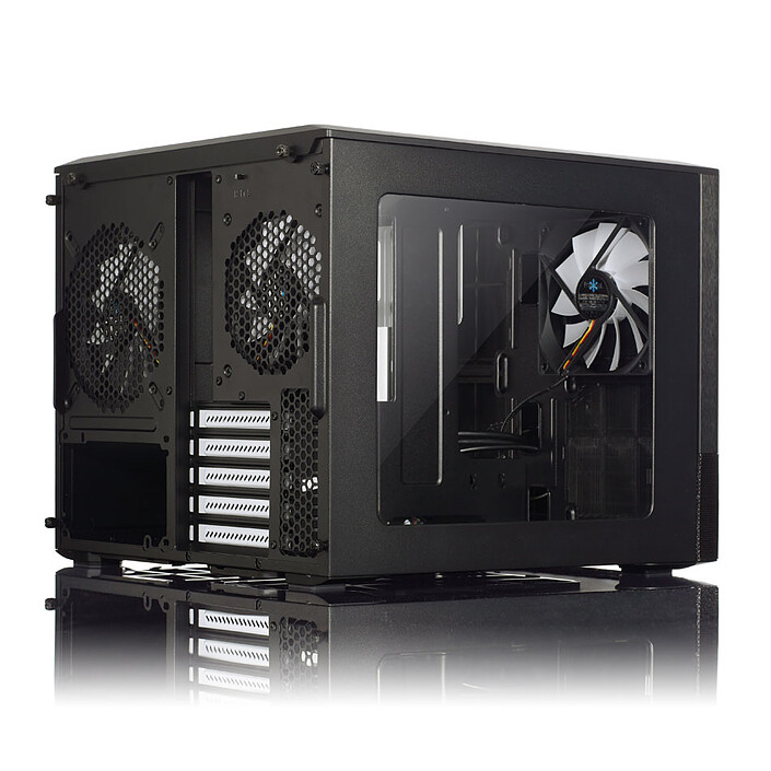Fractal Design Node 804 Noir pas cher