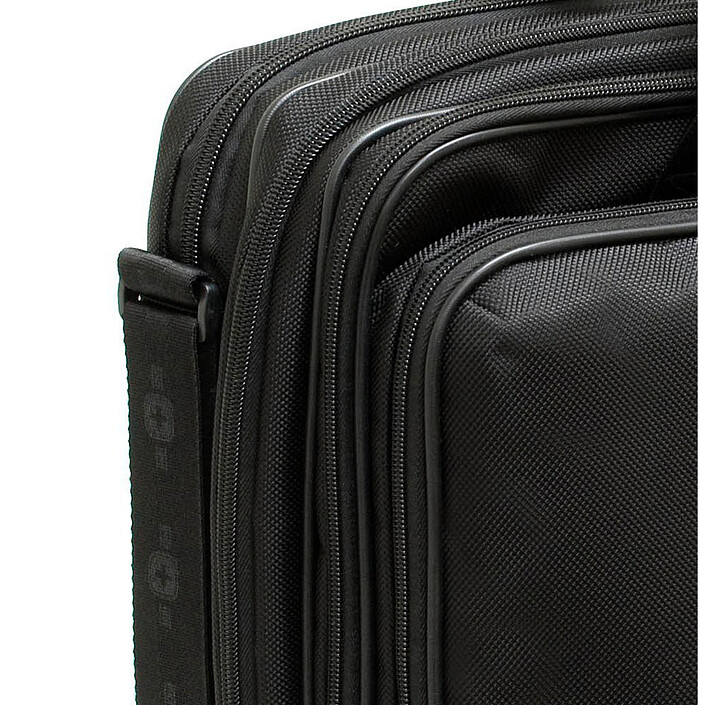 Avis Wenger Legacy Triple