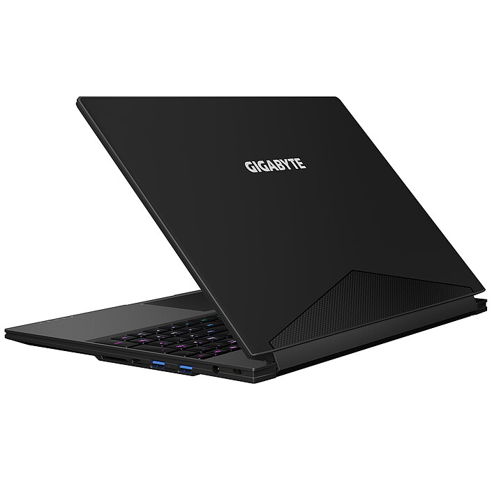 Gigabyte Aero 15X v8 B544W10P-FR + second adaptateur secteur OFFERT ! pas cher