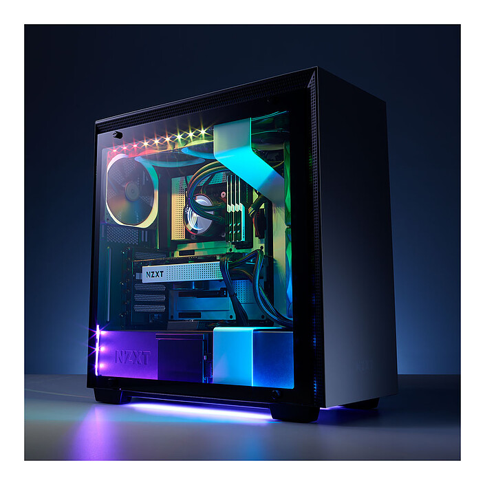 NZXT HUE 2 RGB Lighting Kit pas cher