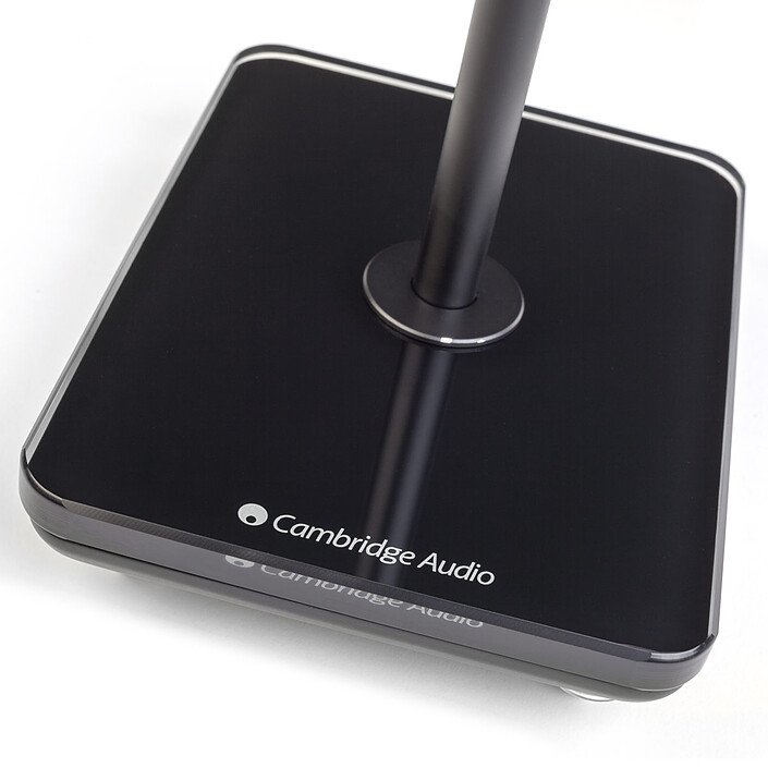 Review Cambridge Audio Feet Black