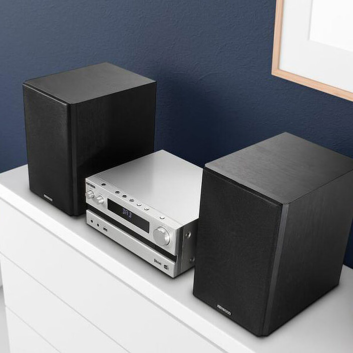 Review Kenwood M-918DAB