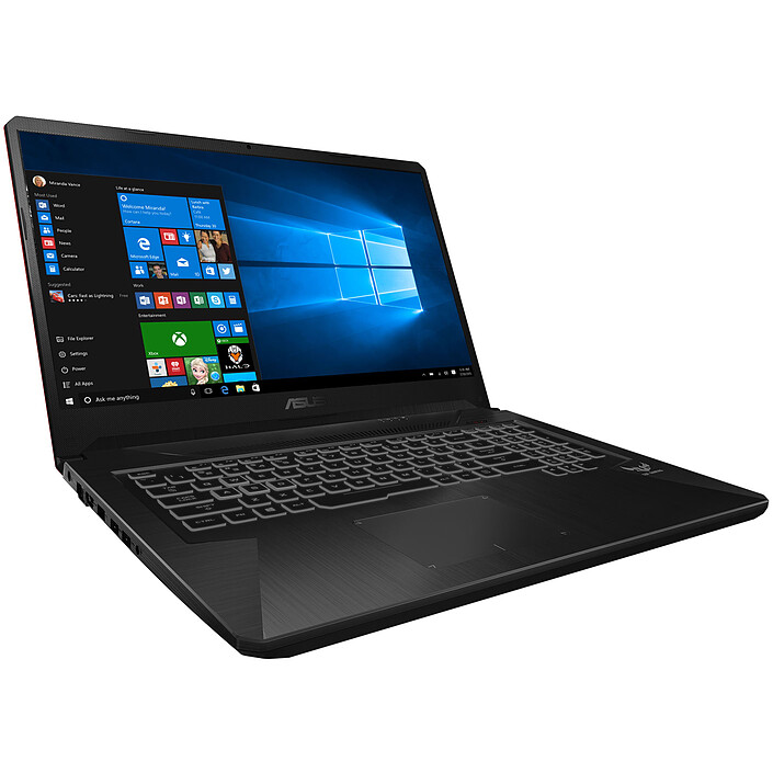 ASUS ROG Station 17 PX705GM-EW074R