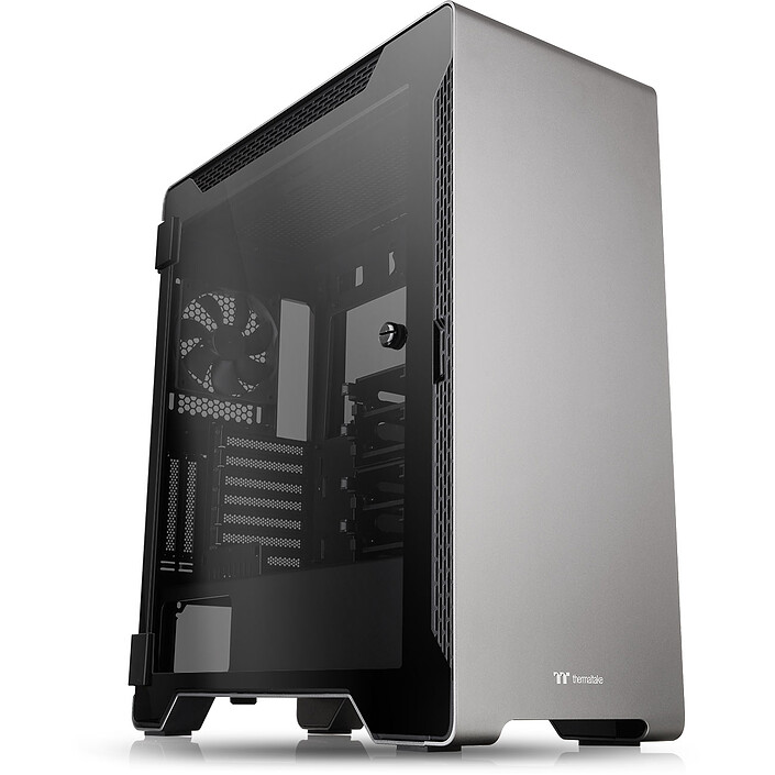 Thermaltake A500 Edizione in alluminio con vetro temperato