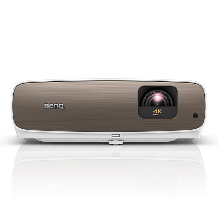 BenQ W2700