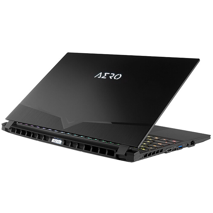 Gigabyte Aero 15 OLED YA-7FR5450SP pas cher