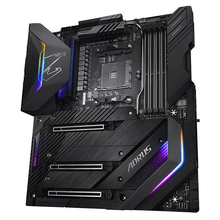 Avis Gigabyte X570 AORUS XTREME