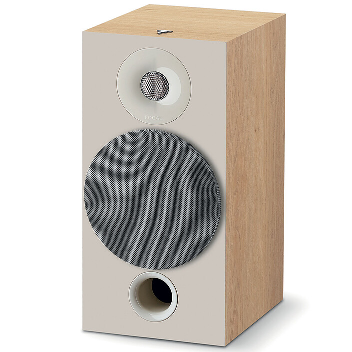 Review Focal Chora 806 Light Wood