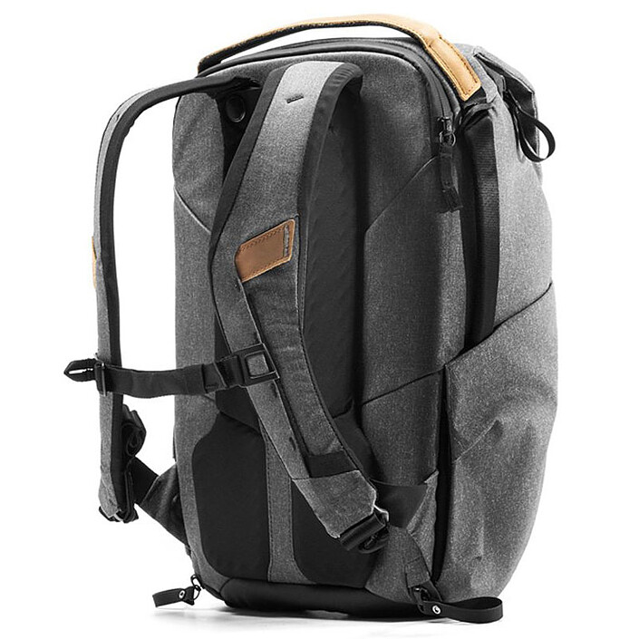 Avis Peak Design Everyday BackPack V2 20L Gris foncé