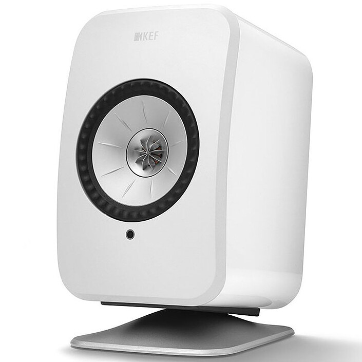 Speaker stands & wall mounts