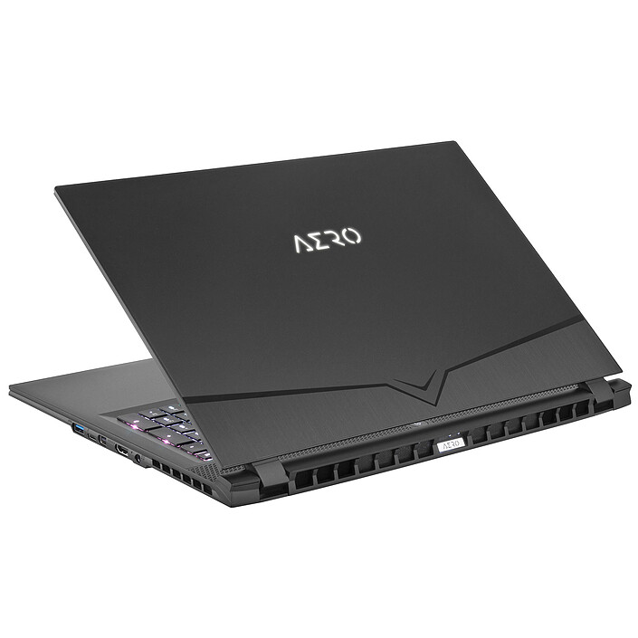 Gigabyte Aero 17 HDR XB-8FR4130SP pas cher