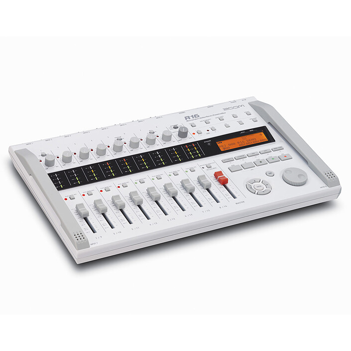  Zoom R16