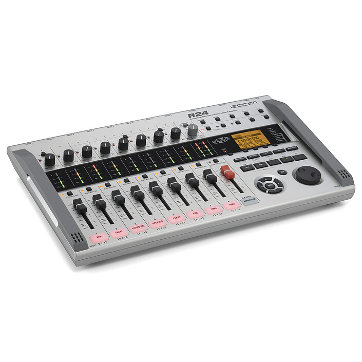  Zoom R24