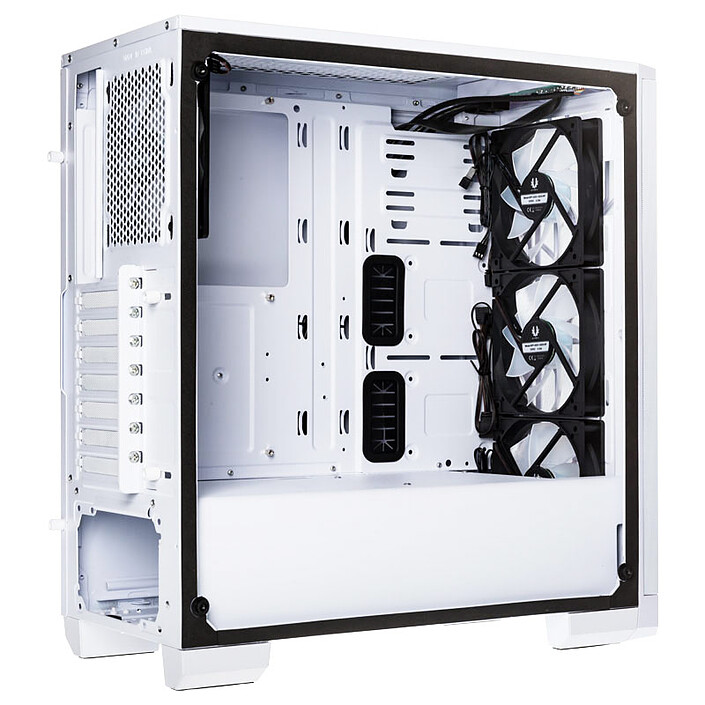 Review BitFenix Nova MESH TG ARGB (White)