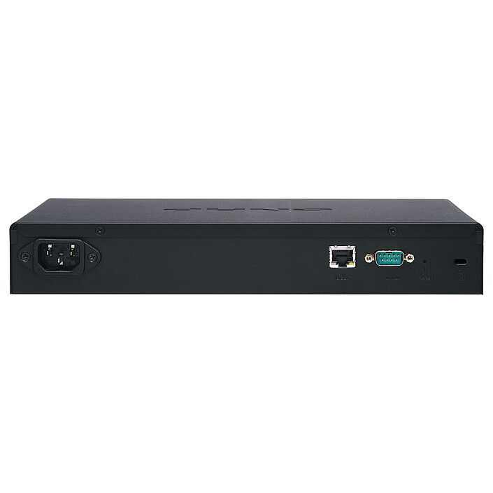QNAP QSW-M1208-8C pas cher