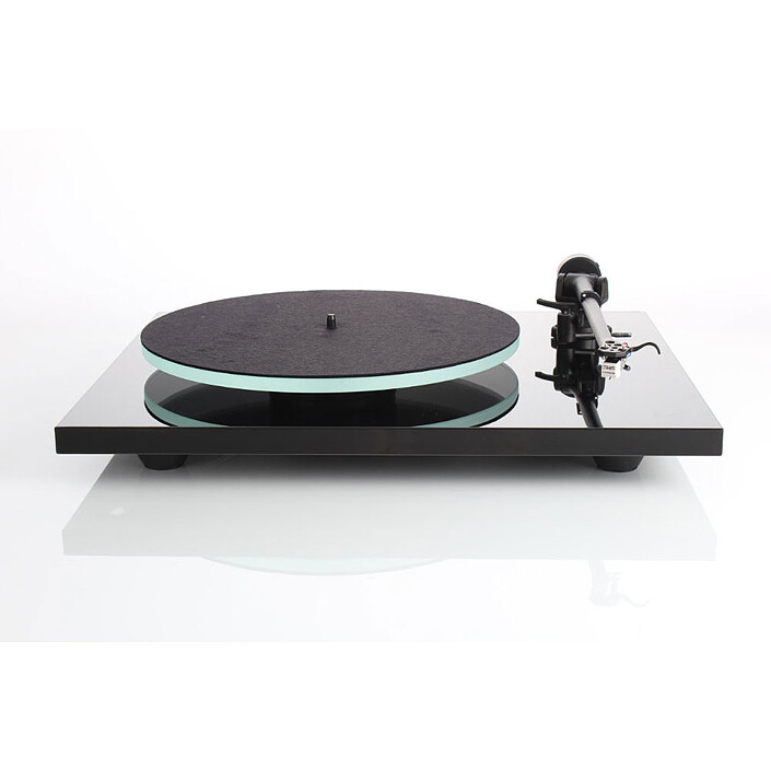 Rega Planar 2 Noir + cellule Carbon 