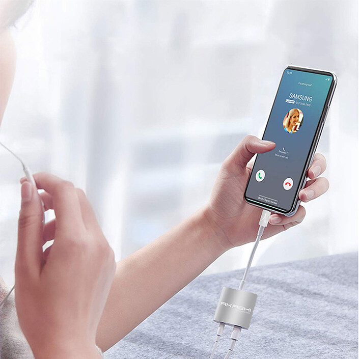 Acquista Adattatore e caricatore audio USB Type-C di Akashi
