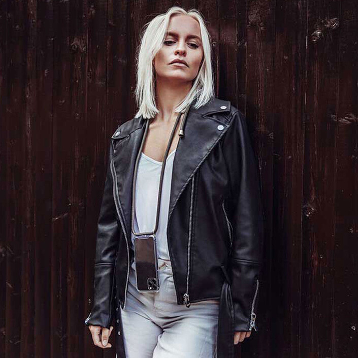 Akashi Coque Renforcée Lanière iPhone 12 mini pas cher