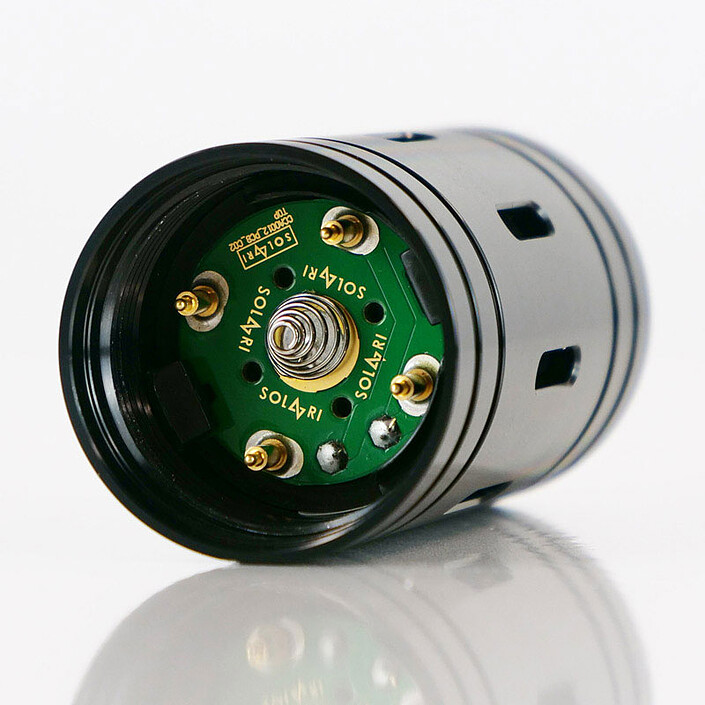 Review SOLAARI Black Adaptor