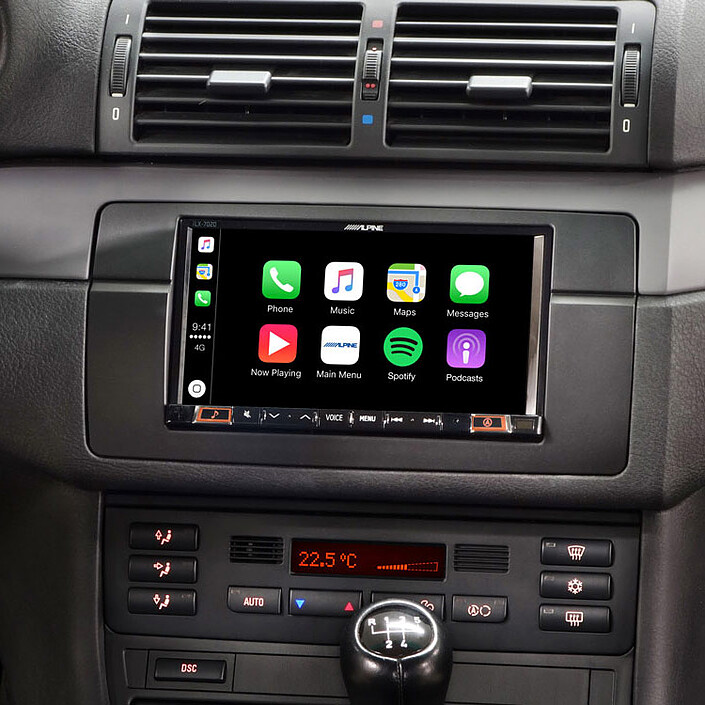 Avis Alpine iLX-702E46