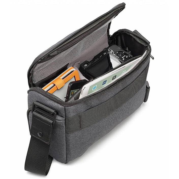 Review Cullmann Stockholm Maxima 250 Grey
