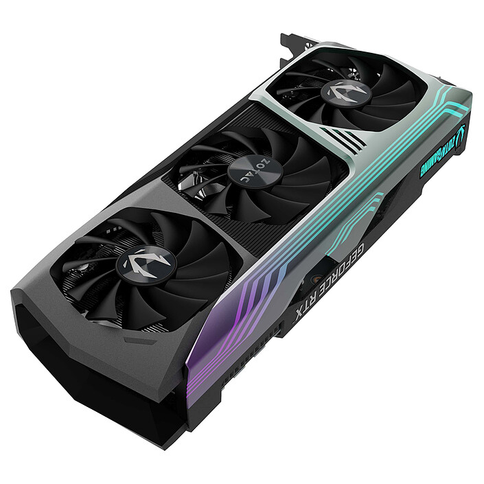 Avis ZOTAC GeForce RTX 3090 AMP Core Holo