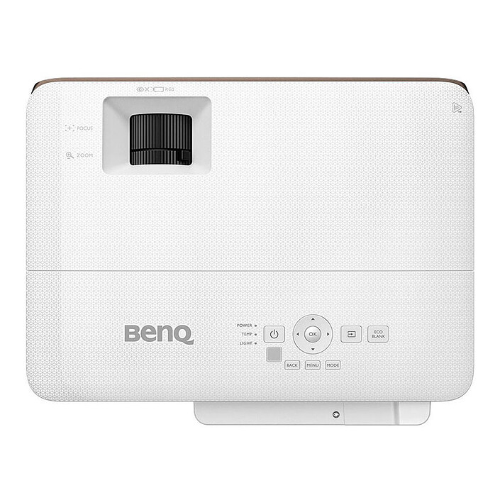 Avis BenQ W1800i + INOVU PEW240
