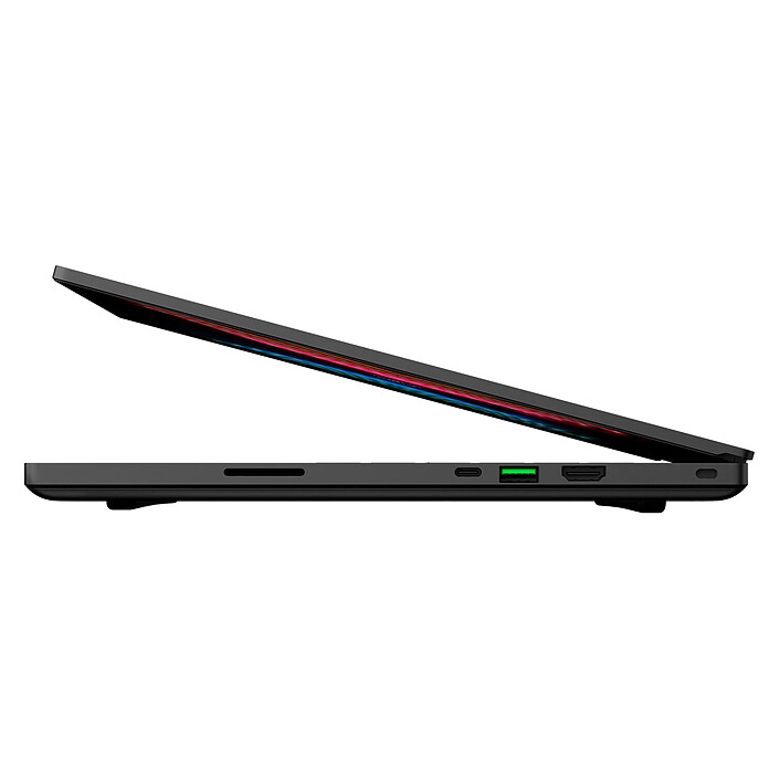 Review Razer Blade 15 - advanced model (RZ09-0409CFA3-R3F1)