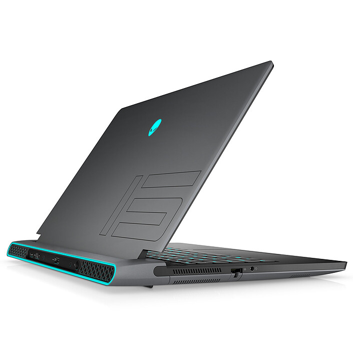 Acheter Alienware m15 R6-870