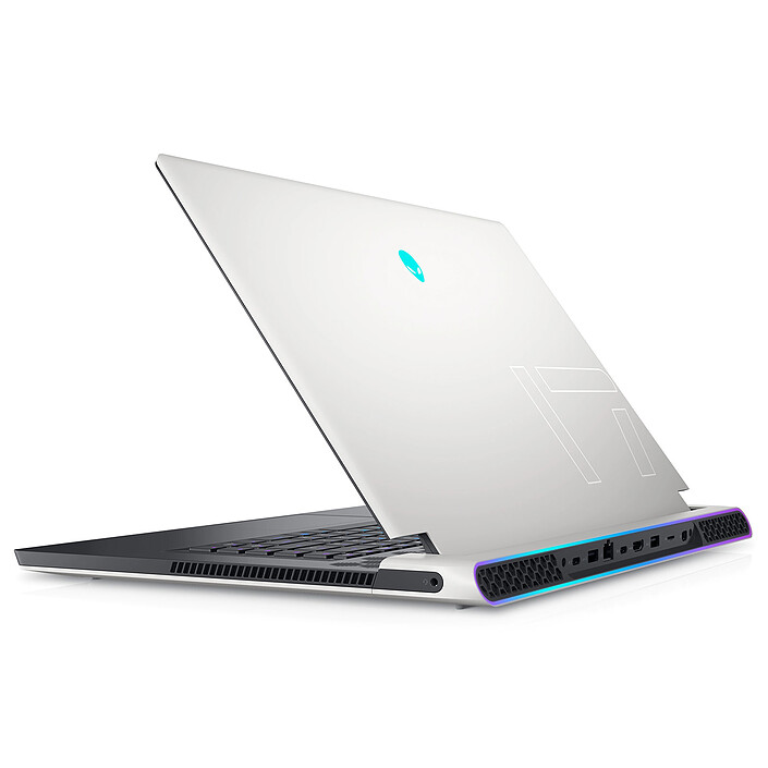 cheap Alienware X17 R1-221