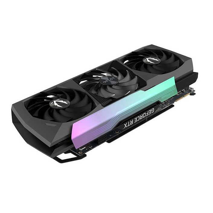Avis ZOTAC GeForce RTX 3090 Ti AMP Extreme Holo