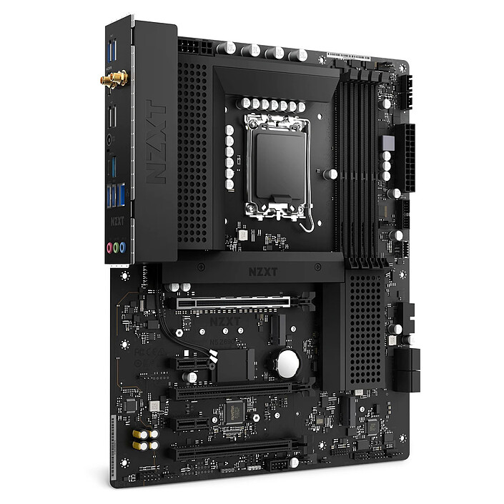Avis NZXT N5 Z690 - Noir