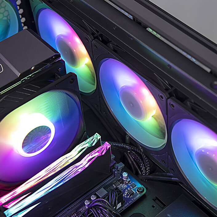 Cooler Master Mobius 120P ARGB pas cher