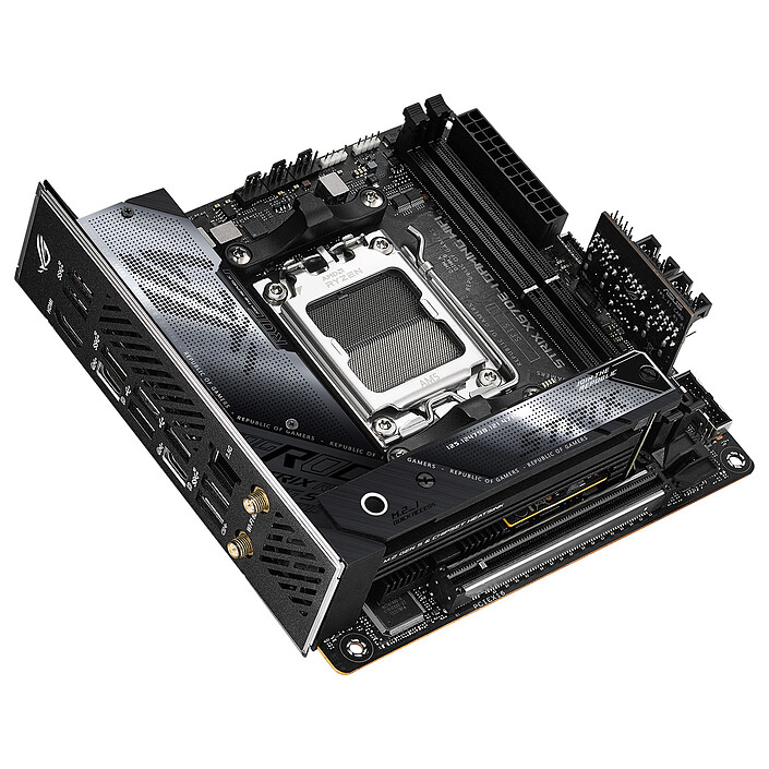 Avis ASUS ROG STRIX X670E-I GAMING WIFI