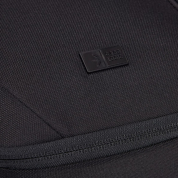 Acquista Case Logic Invigo Custodia per accessori grande