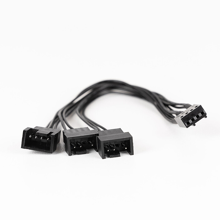 Textorm TXCI3FAN4 Conector triple de ventilador PWM de 4 patillas