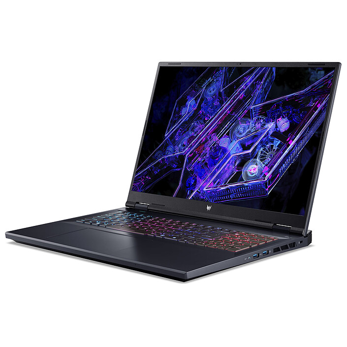 Avis Acer Predator Helios Neo 18 PHN18-71-582Y