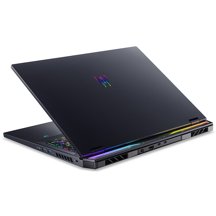 cheap Acer Predator Helios 18 PH18-72-97DT