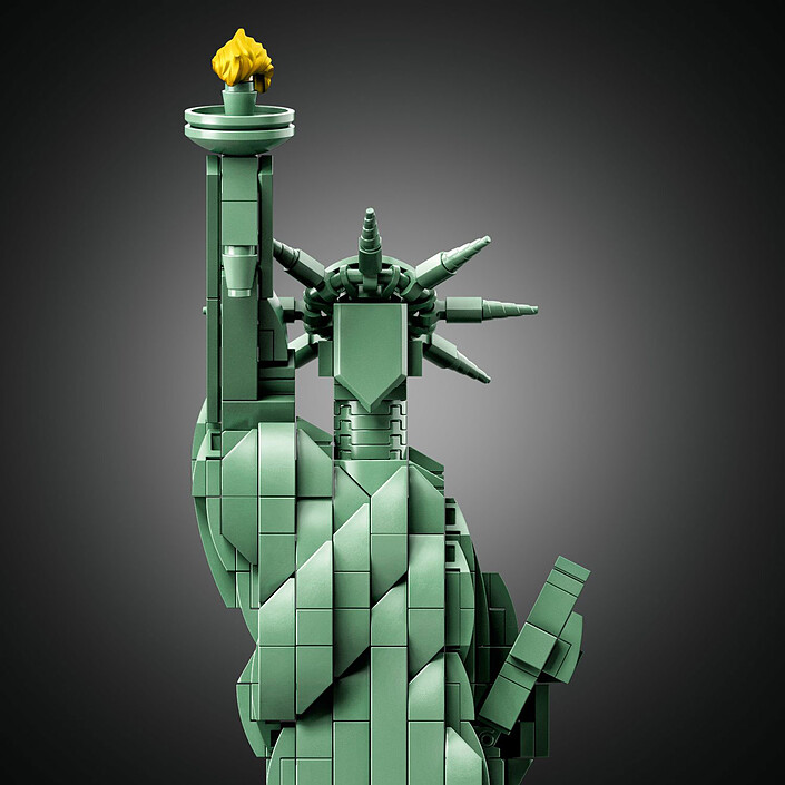 cheap LEGO Architecture 21042 The Statue of Liberty
