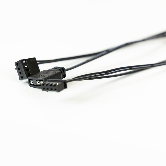 Fox Spirit LIGHTFLOW ARGB HUB economico