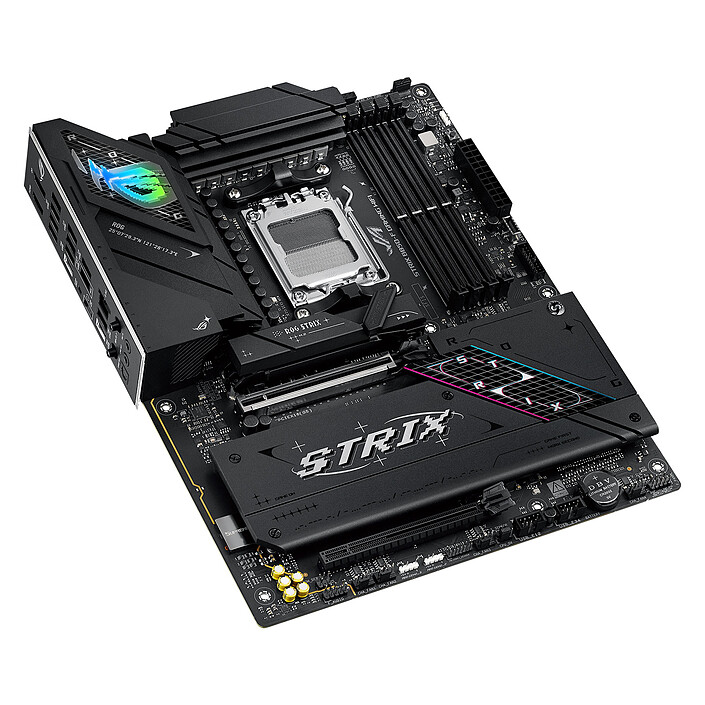 Acquista AMD ASUS ROG STRIX B850-F GAMING WIFI