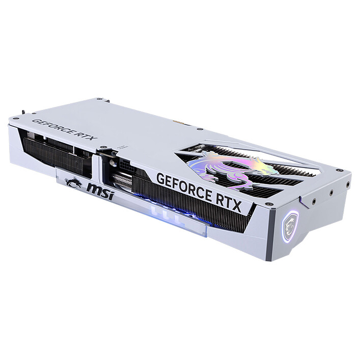Avis MSI GeForce RTX 5080 16G GAMING TRIO OC WHITE